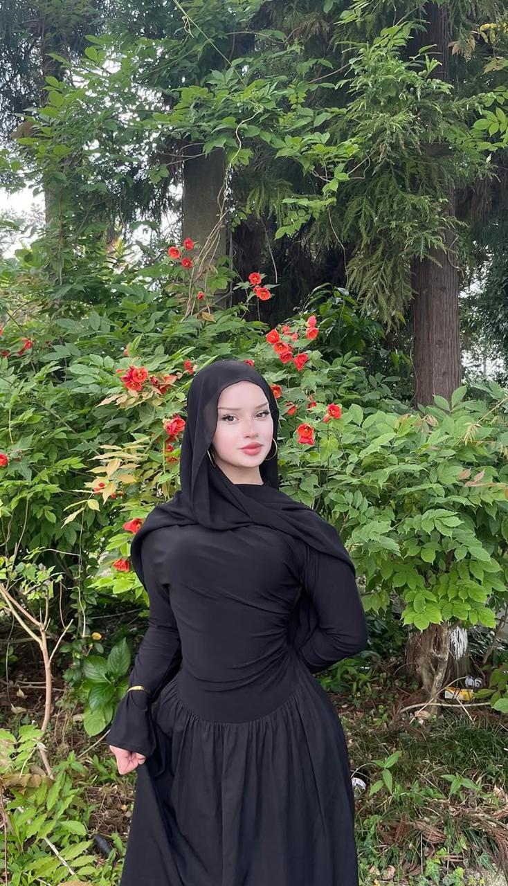 Dumanlar Ucuz Bayan Bayan Escort Berrak