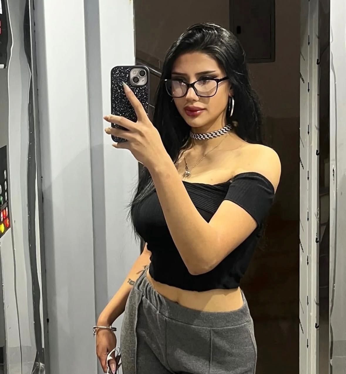 Altıntaş Gizemli Kadın Bayan Escort Hira