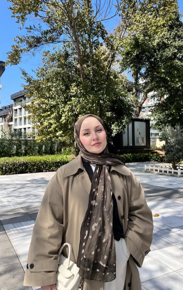 Dumanlar Oral Escort Tülin