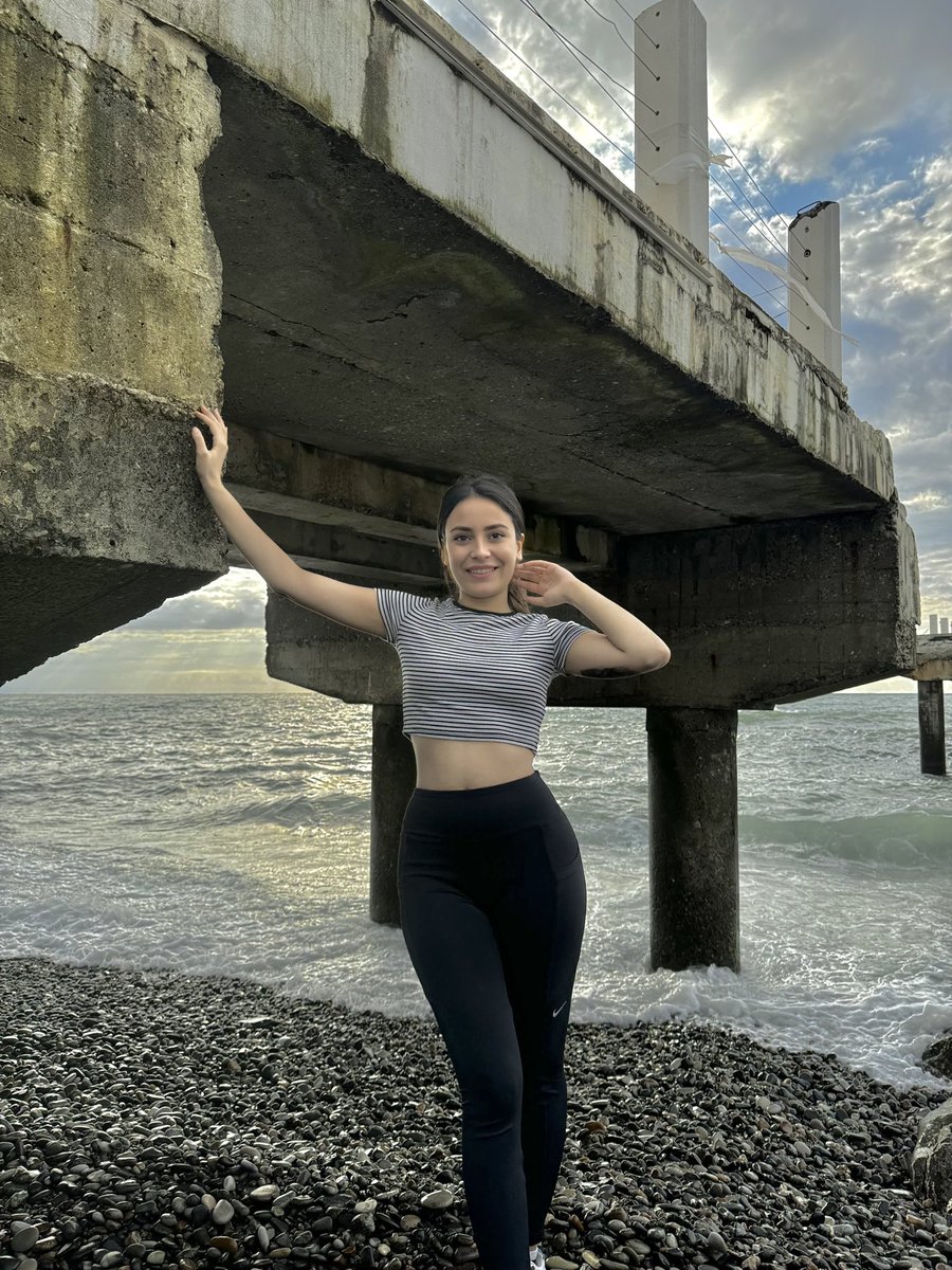 Topallı Doyumsuz Escort Funda